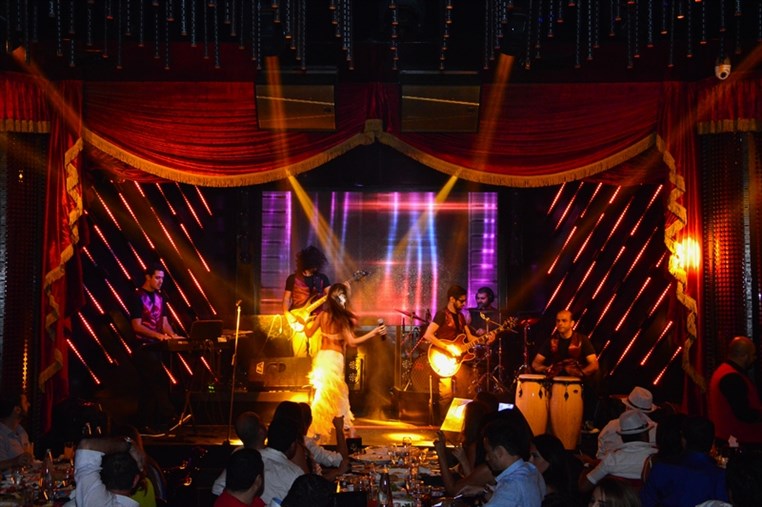 Diva Club On Saturday Night
